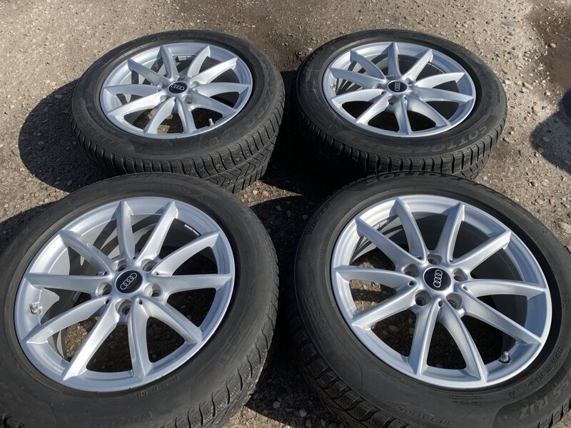 Photo 1 - Audi Siunciam, 7.5J ET52 light alloy R17 rims