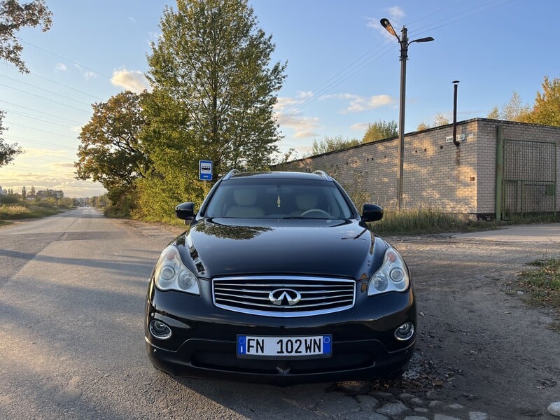 Infiniti EX 2008 m Visureigis / Krosoveris