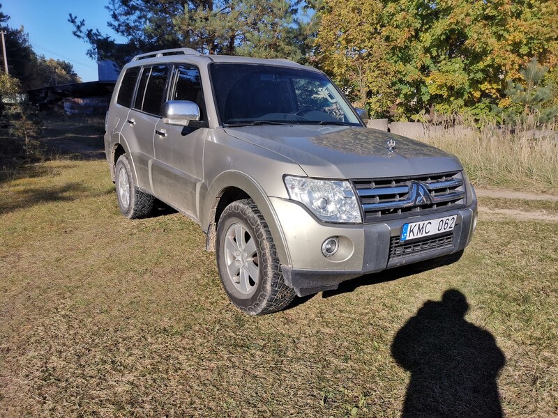 Фотография 2 - Mitsubishi Pajero 2008 г Внедорожник / Кроссовер