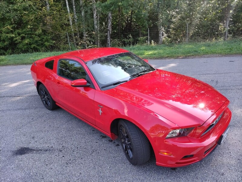 Фотография 16 - Ford Mustang 2013 г Купе