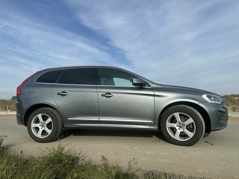 Photo 5 - Volvo XC60 2016 y Off-road / Crossover