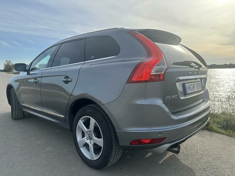 Photo 8 - Volvo XC60 2016 y Off-road / Crossover