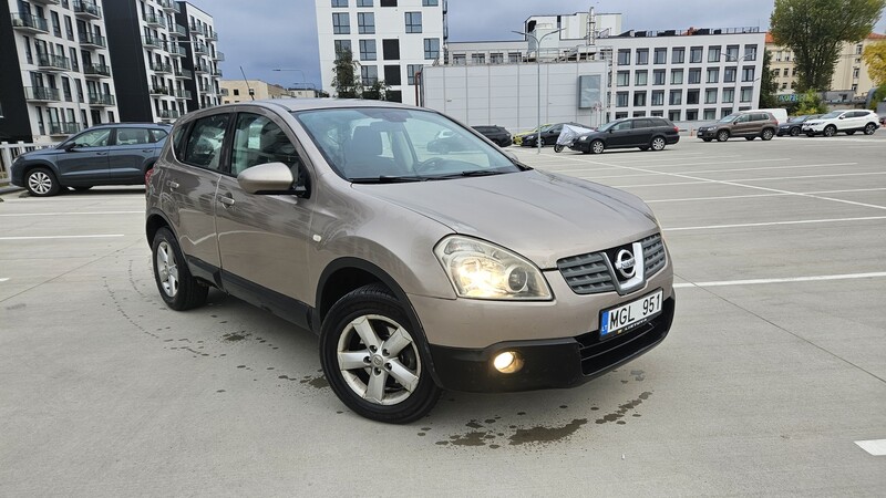 Photo 2 - Nissan Qashqai 2007 y Off-road / Crossover