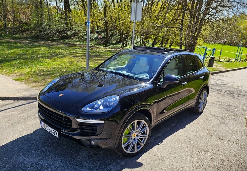 Nuotrauka 1 - Porsche Cayenne S E-hybrid 2017 m