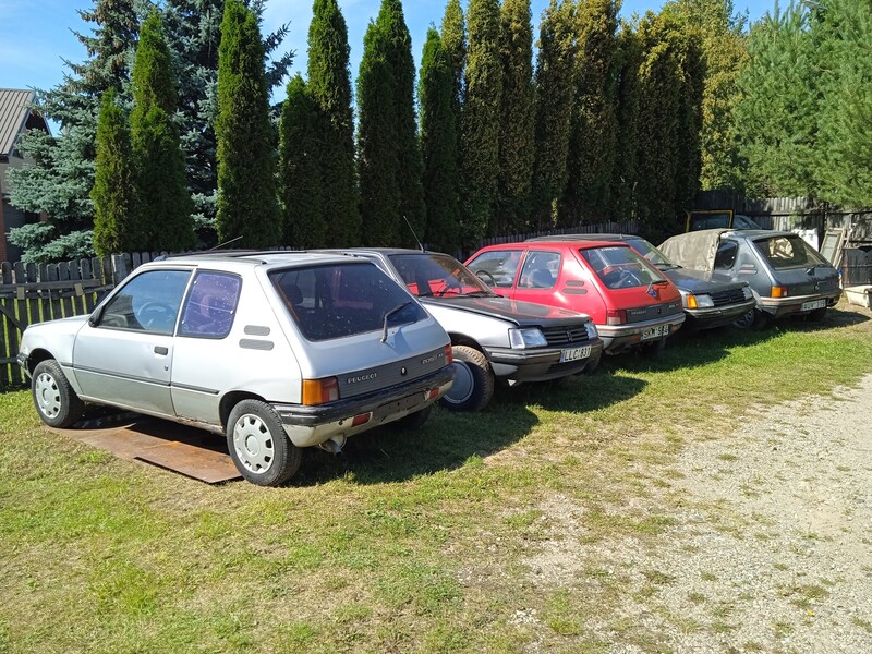 Nuotrauka 2 - Peugeot 205 1990 m Hečbekas