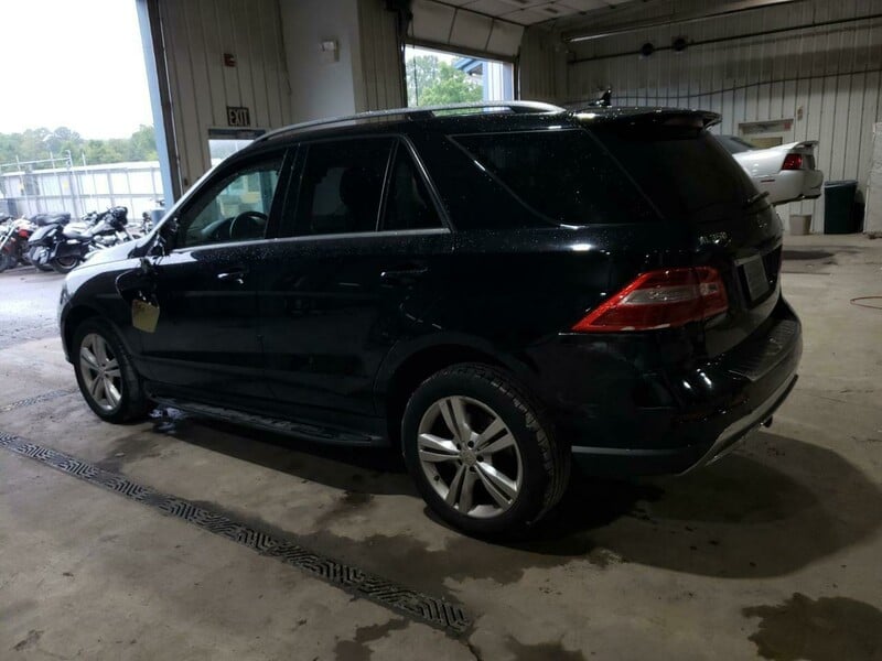 Photo 2 - Mercedes-Benz ML 350 2014 y Off-road / Crossover