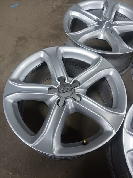 Photo 2 - Audi light alloy R17 rims