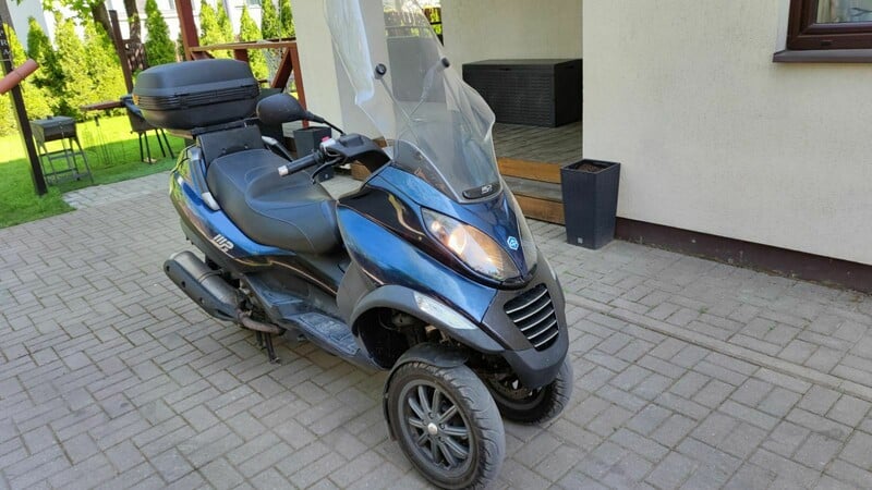 Piaggio MP-3 2008 m Motoroleris / Mopedas