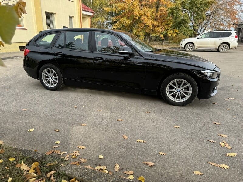 Nuotrauka 17 - Bmw 318 2013 m Universalas