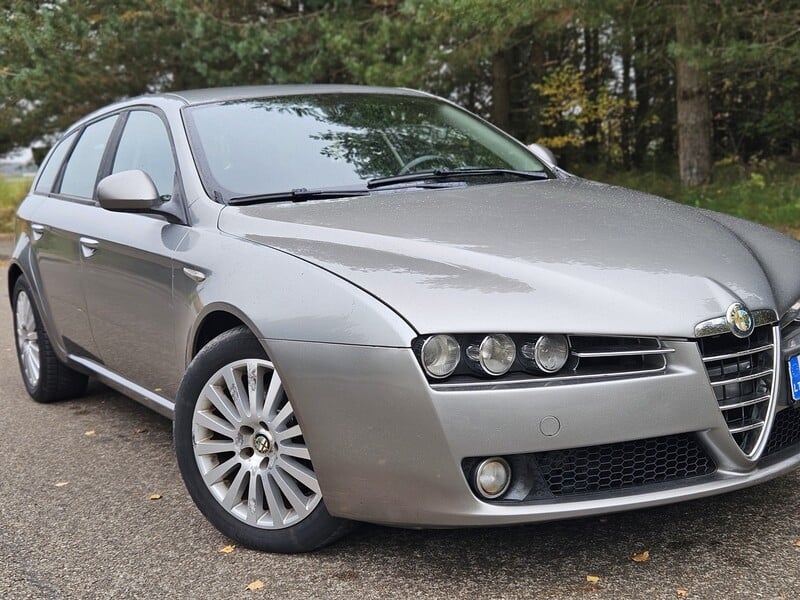 Фотография 5 - Alfa Romeo 159 2007 г Универсал