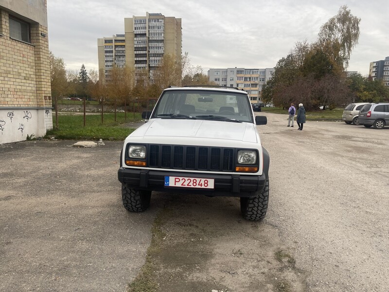 Photo 3 - Jeep Cherokee 1991 y Off-road / Crossover