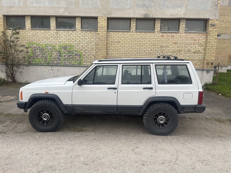 Photo 4 - Jeep Cherokee 1991 y Off-road / Crossover