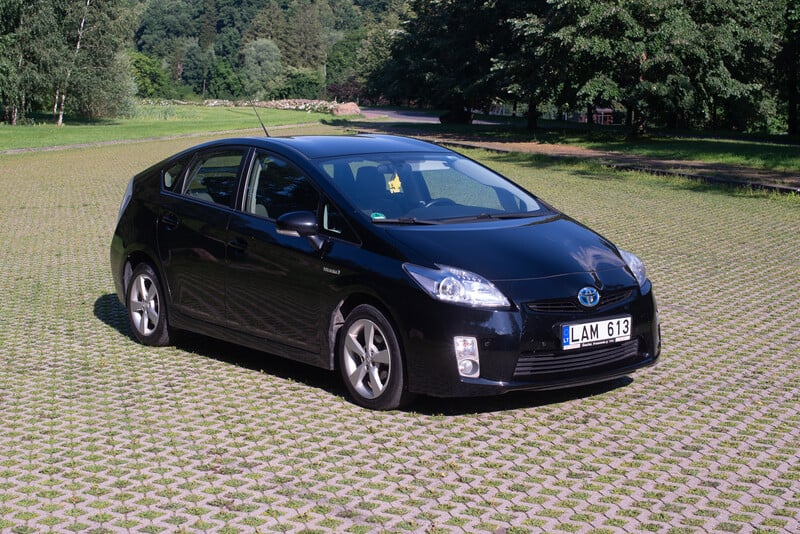 Photo 4 - Toyota Prius 2013 y Hatchback