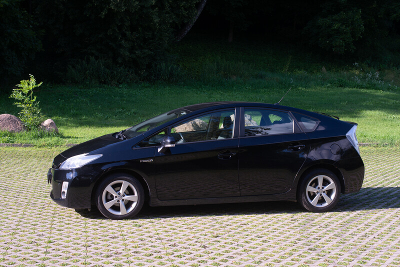 Photo 5 - Toyota Prius 2013 y Hatchback