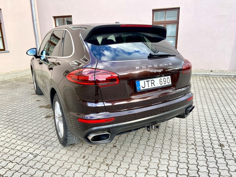 Photo 3 - Porsche Cayenne 2017 y Off-road / Crossover