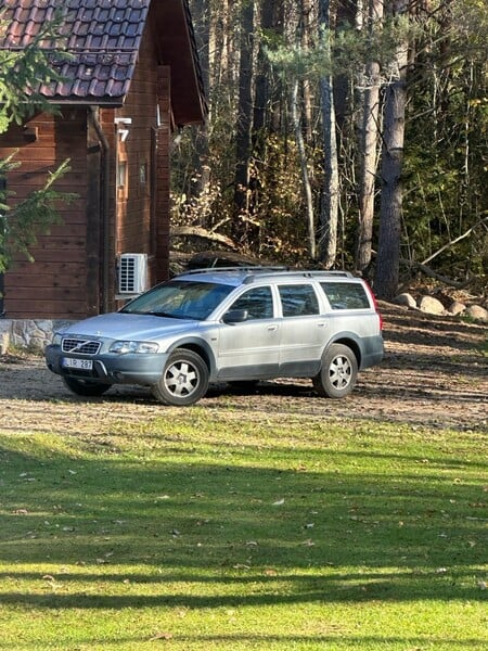 Volvo XC70 2003 y Off-road / Crossover