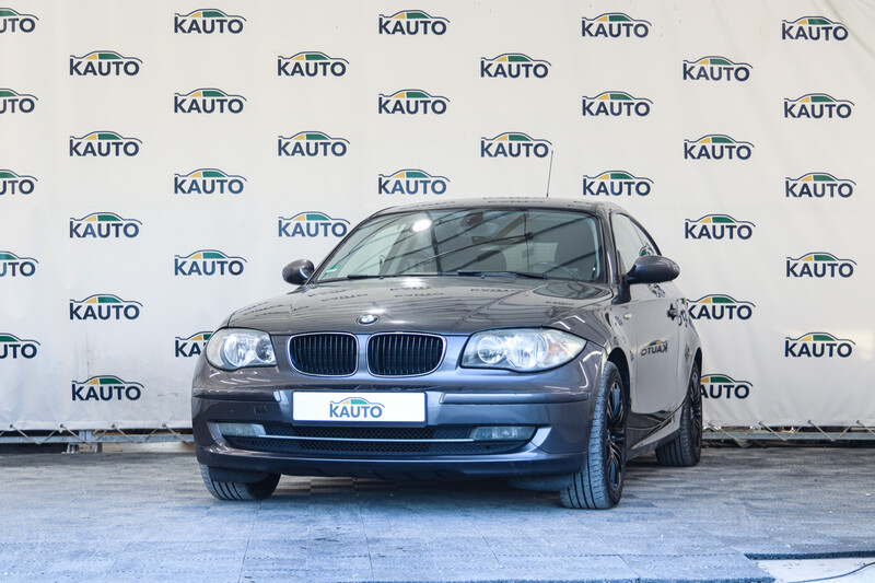 Bmw 120 2008 y Hatchback