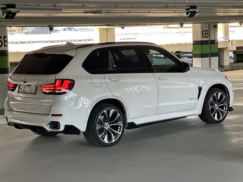 Photo 4 - Bmw X5 2015 y Off-road / Crossover