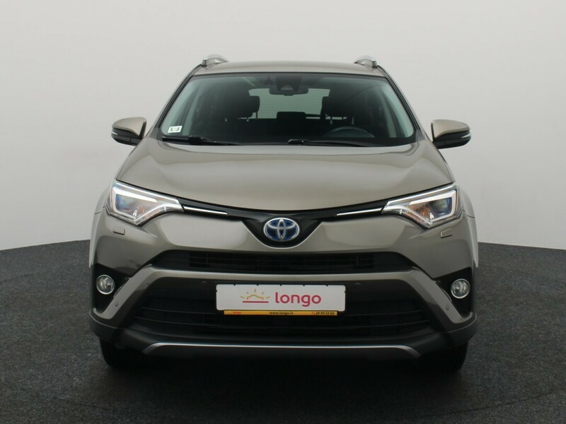 Photo 3 - Toyota RAV-4 2017 y Off-road / Crossover