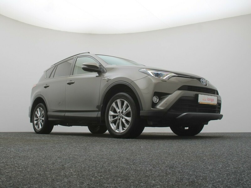 Photo 11 - Toyota RAV-4 2017 y Off-road / Crossover