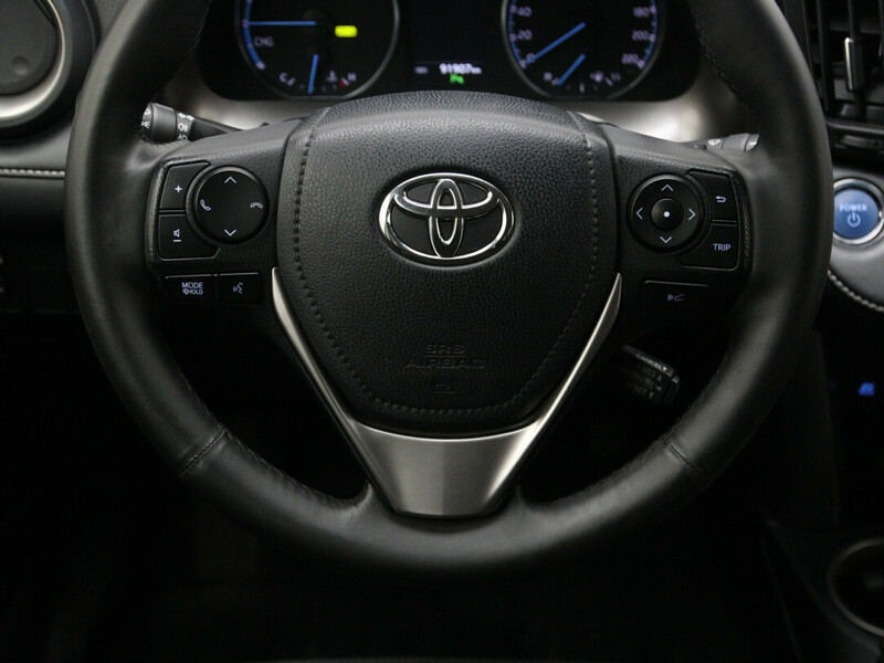 Photo 18 - Toyota RAV-4 2017 y Off-road / Crossover