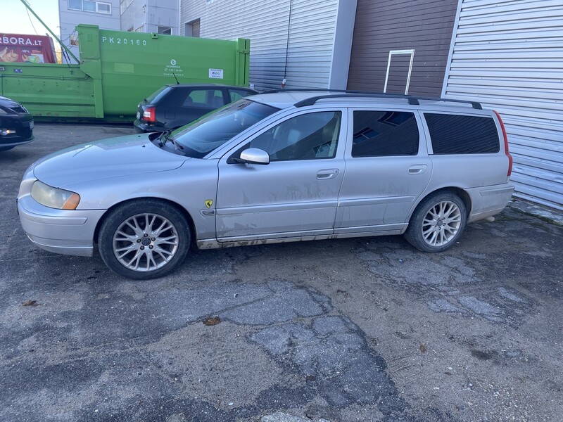 Volvo V70 II 2006 y