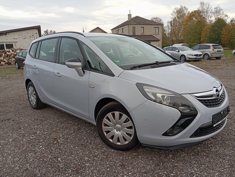 Photo 3 - Opel Zafira Tourer 2014 y Van