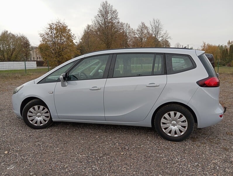 Photo 8 - Opel Zafira Tourer 2014 y Van