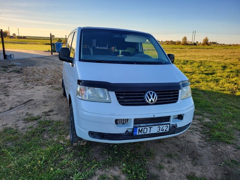 Volkswagen Transporter 2009 y Heavy minibus