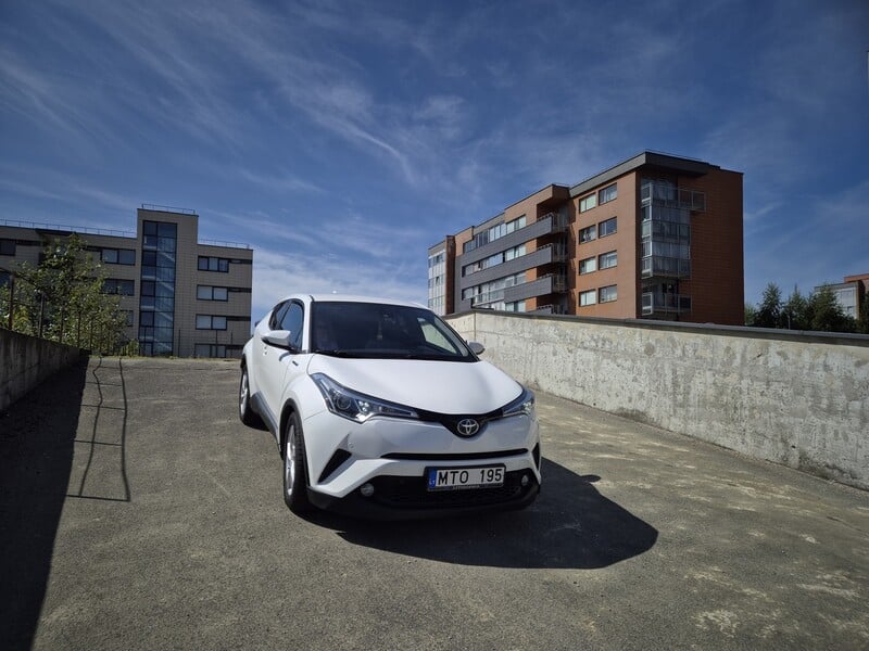 Nuotrauka 11 - Toyota C-HR 2019 m Visureigis / Krosoveris