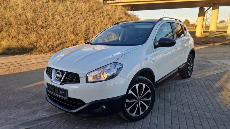 Nuotrauka 1 - Nissan Qashqai 2013 m Visureigis / Krosoveris