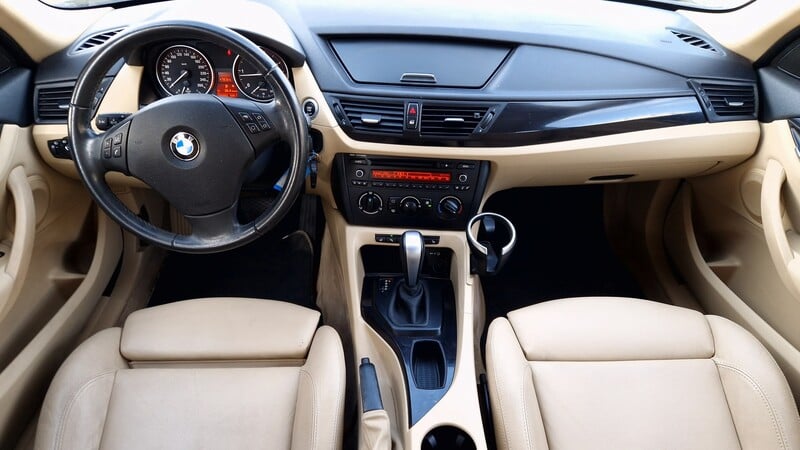 Фотография 17 - Bmw X1 2011 г Внедорожник / Кроссовер