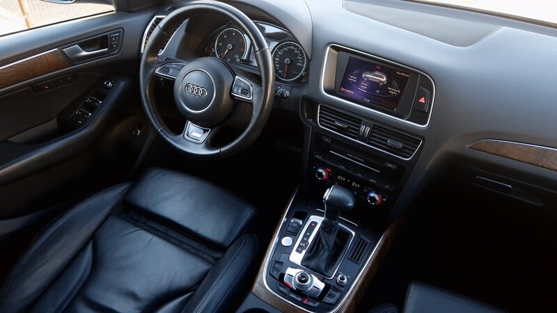 Photo 10 - Audi Q5 I 2012 y