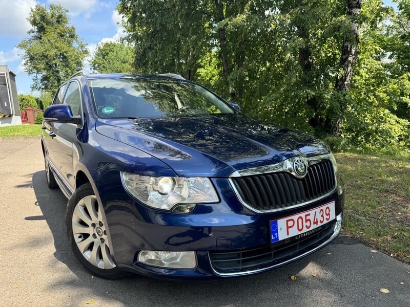 Фотография 4 - Skoda Superb 2010 г Универсал