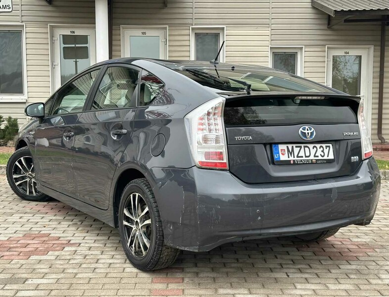 Nuotrauka 6 - Toyota Prius 2010 m Hečbekas