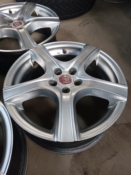 Fiat light alloy R16 rims