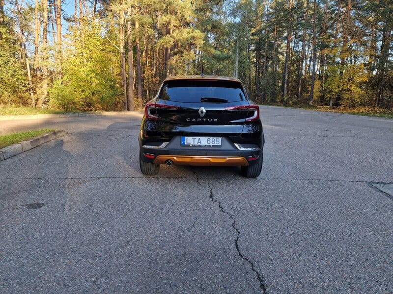 Фотография 2 - Renault Captur II 2021 г