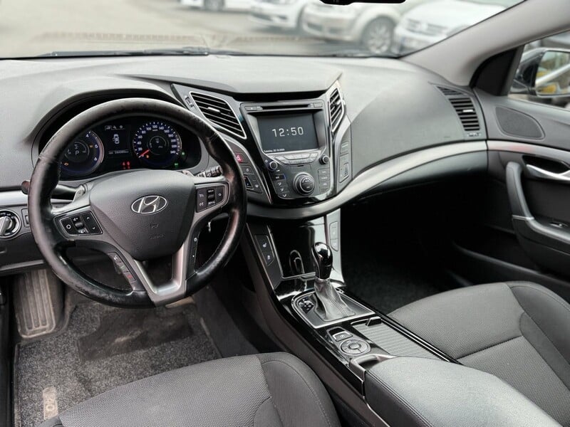 Photo 6 - Hyundai i40 2015 y Wagon