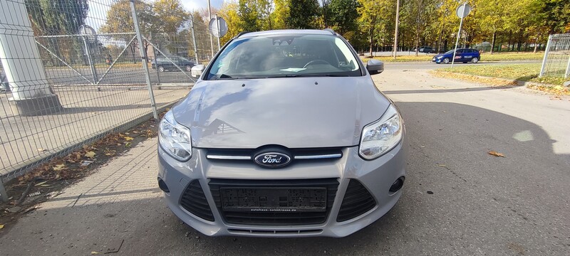 Ford Focus 2011 m Universalas