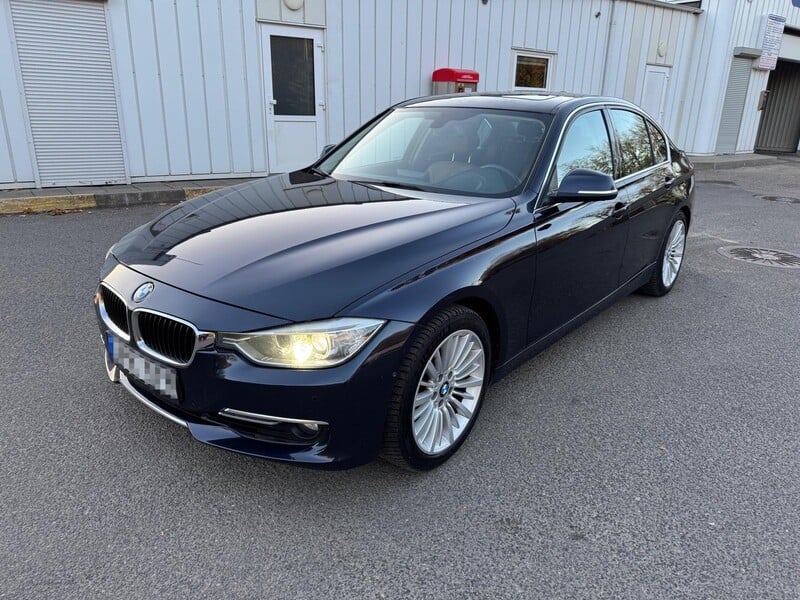 Photo 1 - Bmw 320 2013 y Sedan