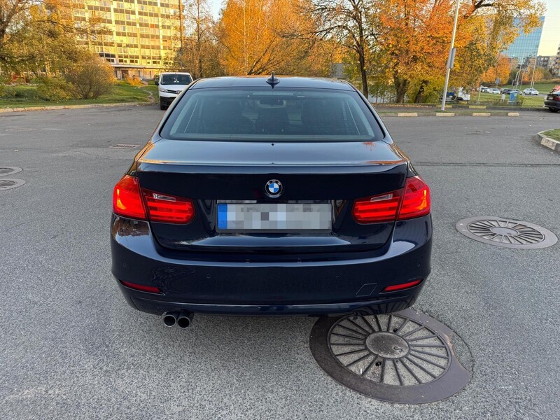 Photo 8 - Bmw 320 2013 y Sedan