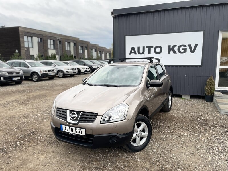 Nissan Qashqai 2010 y Van