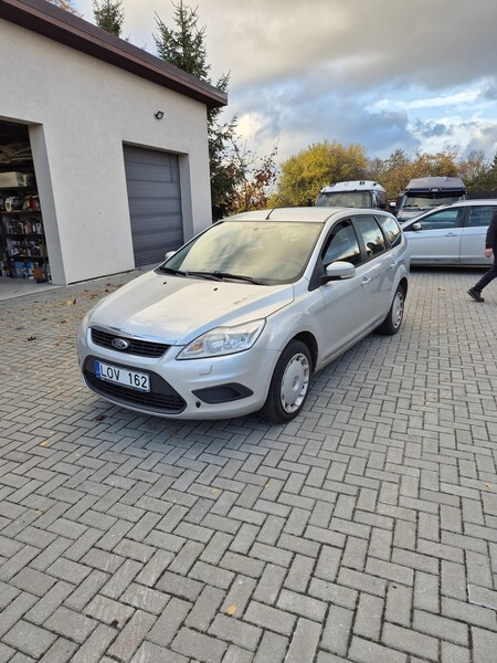 Ford Focus II 2009 y