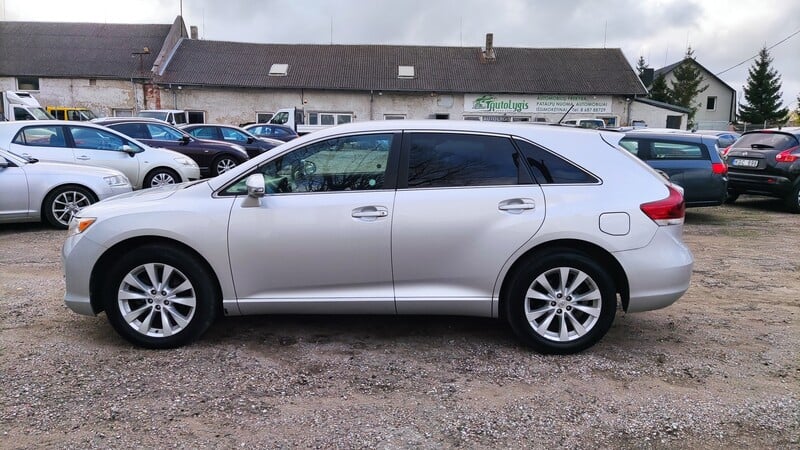 Photo 4 - Toyota Venza 2013 y Off-road / Crossover