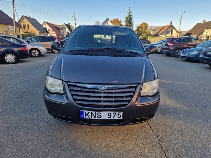 Chrysler Grand Voyager 2005 m Vienatūris