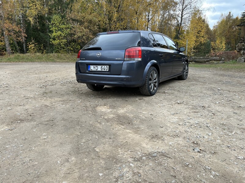 Фотография 5 - Opel Signum 2006 г Хэтчбек