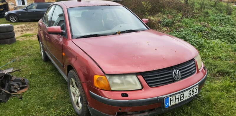 Volkswagen Passat 5608 Tdi 1998 m dalys