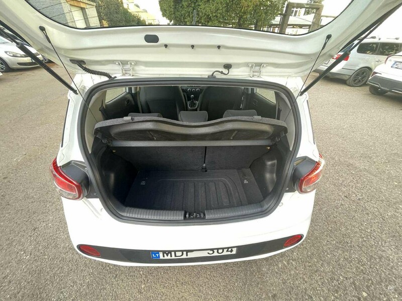 Photo 4 - Hyundai i10 2017 y Hatchback