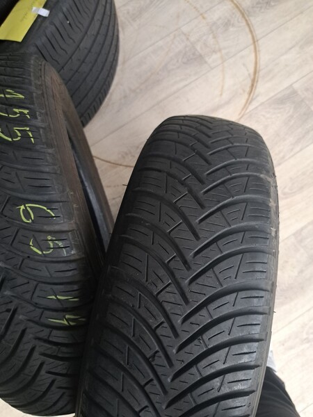 Photo 4 - Kleber R14 winter tyres passanger car