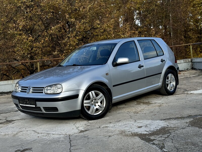 Photo 2 - Volkswagen Golf 2002 y Wagon